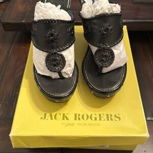 Jack Rogers Size 9 Black Leather Sandals with Patent Leather Border